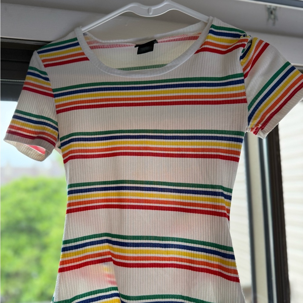 Rue21 Cream Fitted Ribbed Short Sleeve Tee